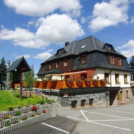 Hotel Vierenstrasse Neudorf  Exterior foto