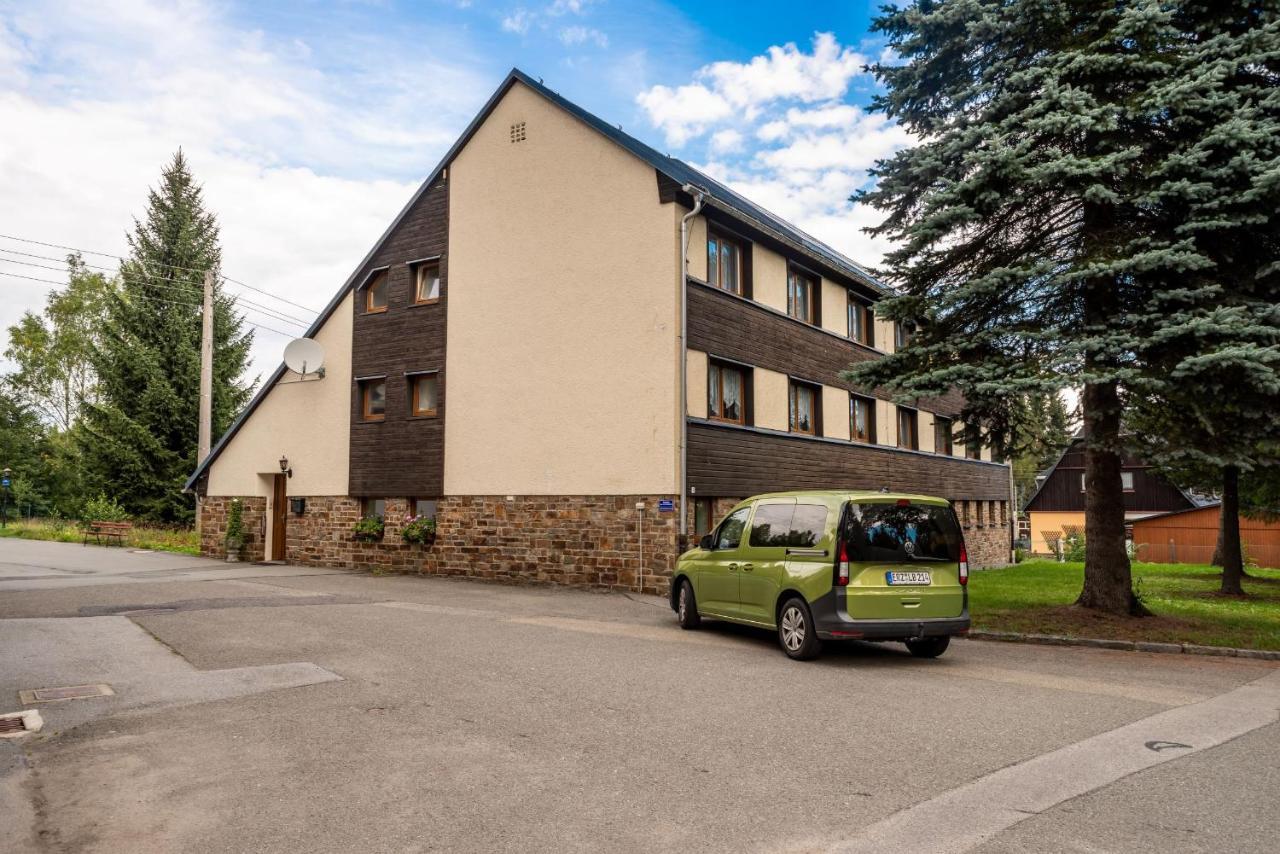 Hotel Vierenstrasse Neudorf  Exterior foto